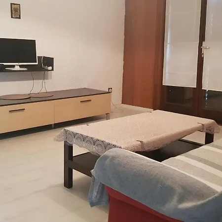 Vjera Apartment *
