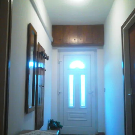 Apartment Vjera Tisno
