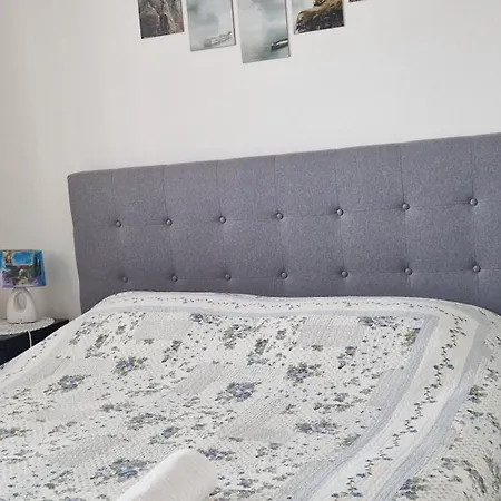 Vjera Apartment *