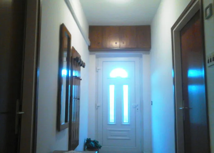 Apartment Vjera Tisno