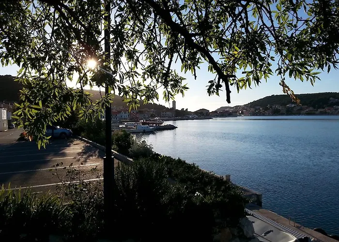 Vjera Apartment Tisno